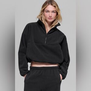 Alo Yoga NWT Polar Fleece Retreat Cover Up Black Size L Retails $168